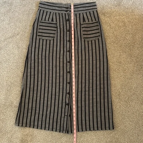 Ace & Jig Gray and Black Striped A-Line Button-Front Skirt - Picture 5 of 7
